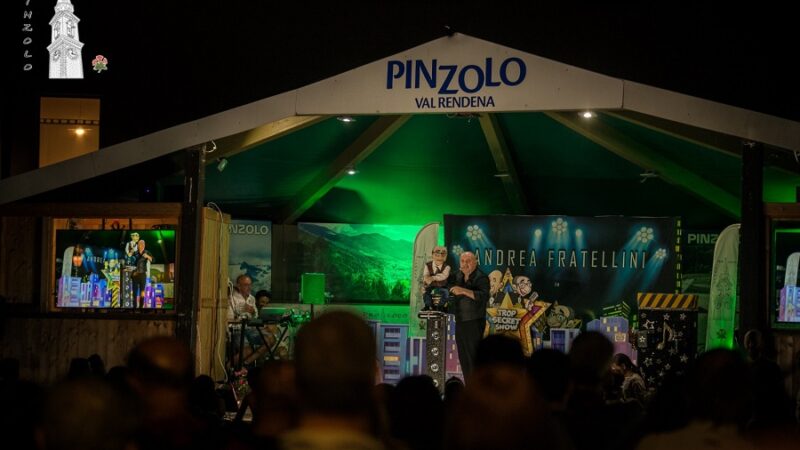 Andrea Fratellini entusiasma il pubblico della piazza Carera