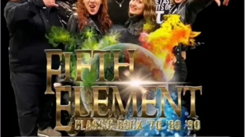 Sabato 5 agosto: spettacolo di musica dal vivo in piazza  Carera