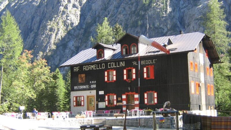 Rifugio Adamello Collini al Bedole: commemorazione  Domani, domenica 3 settembre alle ore 11 presso la chiesetta vicino al rifugio