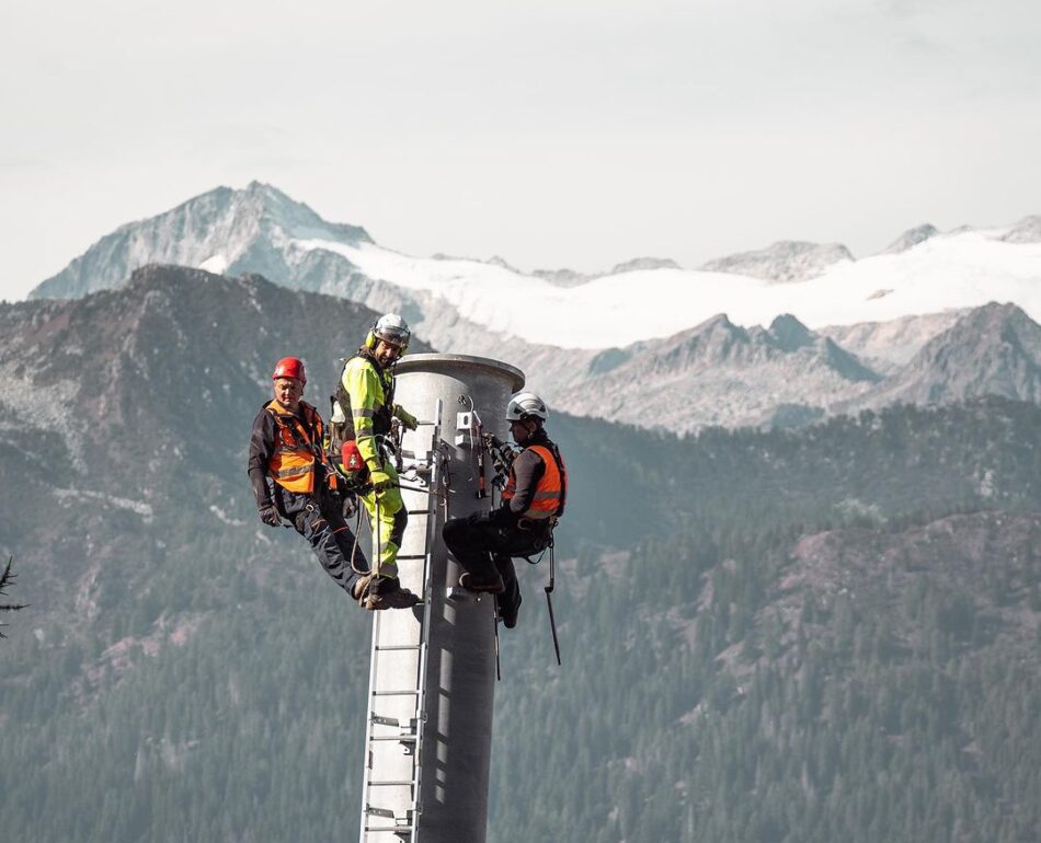 Skiarea Campiglio: un video Instagram racconta la posa dei piloni della nuova telecabina Doss del Sabion
