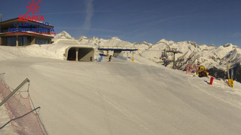 Skiarea Campiglio: sole e tanta neve sulle piste da sci