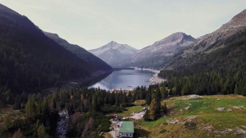 Ambito Madonna di Campiglio – Ecco le prime immagini della serie Netflix “The pendragon Cyrcle”