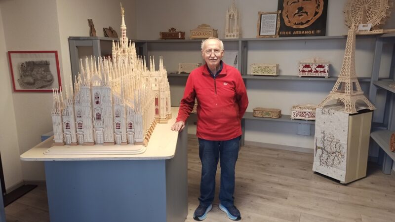 Aperta nel cuore di Pinzolo la mostra artigianale di Nino Binelli dedicata all’arte del traforo