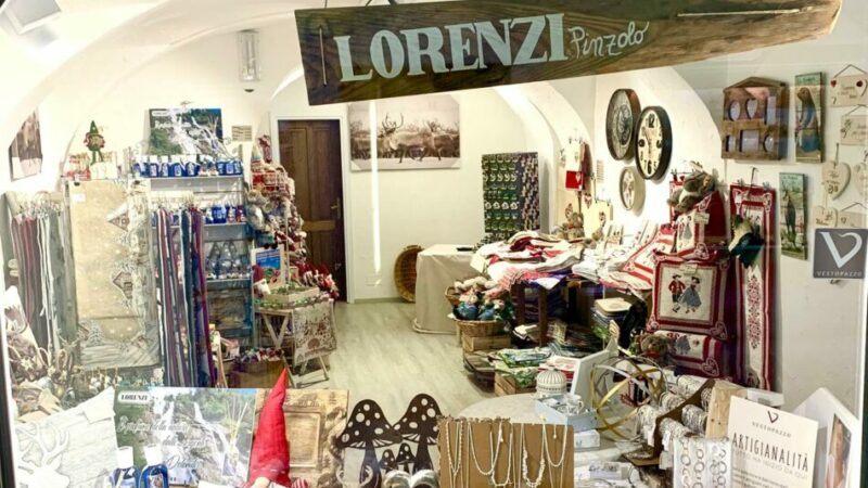 “Lorenzi regali” riapre il temporary shop nel centro di Pinzolo