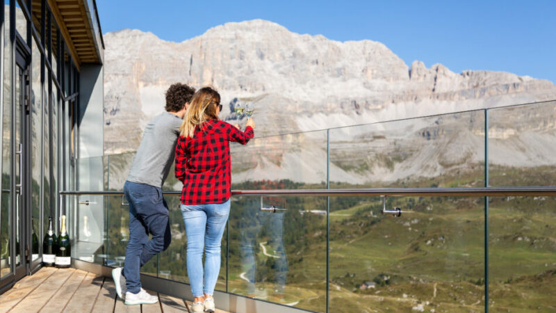 Madonna di Campiglio: domani il primo “Tramonto in quota”. Giovedì prossimo incontro con l’ambassador Montura Alessandro Beber