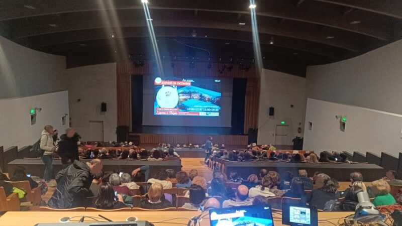 “Vermiglio” ai Golden Globes, il tifo del Trentino. E al Paladolomiti di Pinzolo già più di 1.000 spettatori