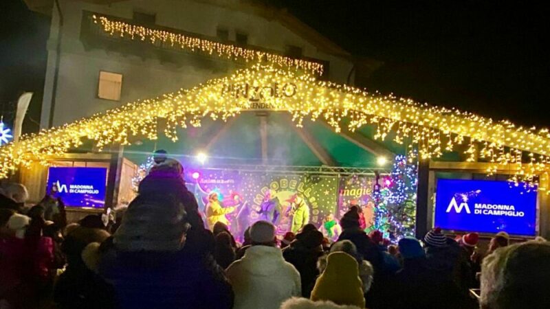 Grande spettacolo per bambini a Pinzolo: Bimbobell incanta grandi e piccini