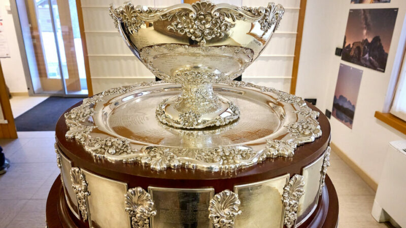 Madonna di Campiglio: ecco le bellissime foto della Coppa Davis arrivata nella Perla delle Dolomiti