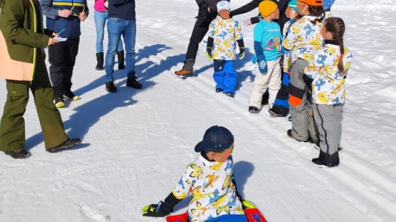 **Winter’s End Party: una giornata di giochi, neve e amicizia a Campo Carlo Magno**