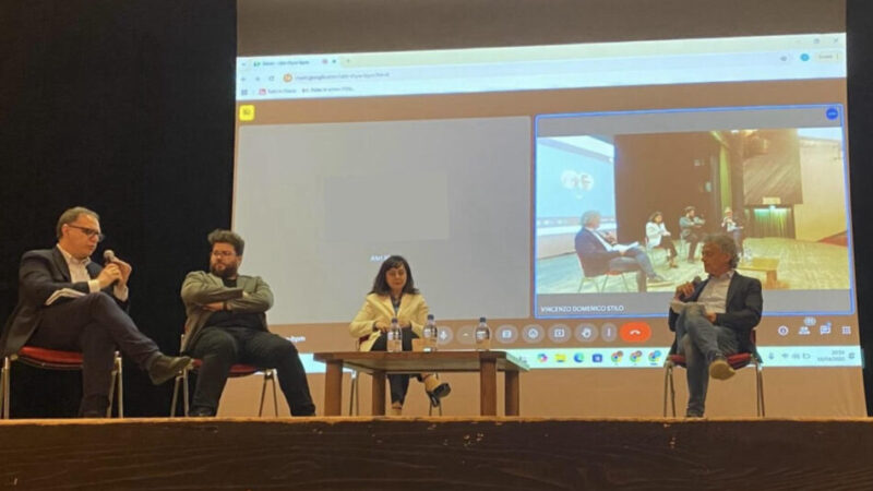 Una serata sull’intelligenza artificiale a scuola – considerazioni da insegnante