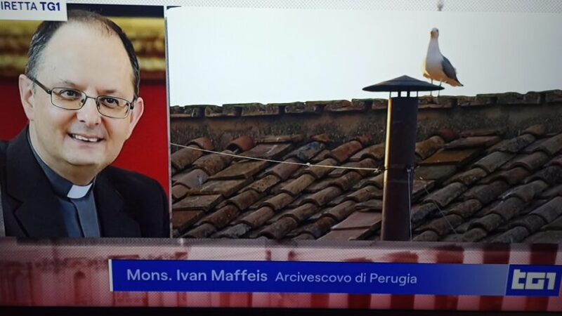 L’Arcivescovo Don Ivan Maffeis in collegamento da Perugia al TG1: “Il prossimo Papa? Un uomo di Dio, di fiducia e di pace”