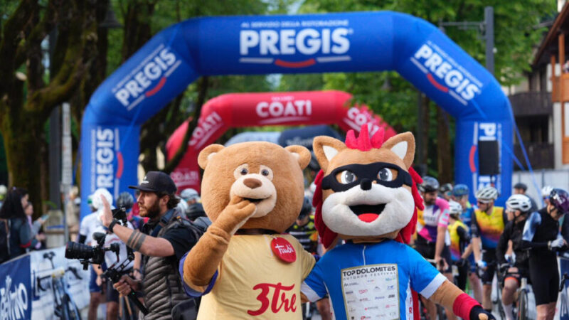 GRANFONDO TOP DOLOMITES: UNA SCIA DI OLTRE 1.200 CICLISTI HA COLORATO LE DOLOMITI DI BRENTA!