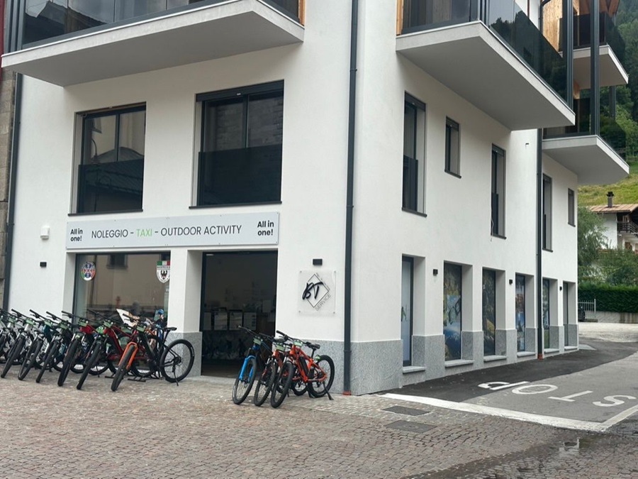 BTService apre un nuovo punto servizi a Pinzolo