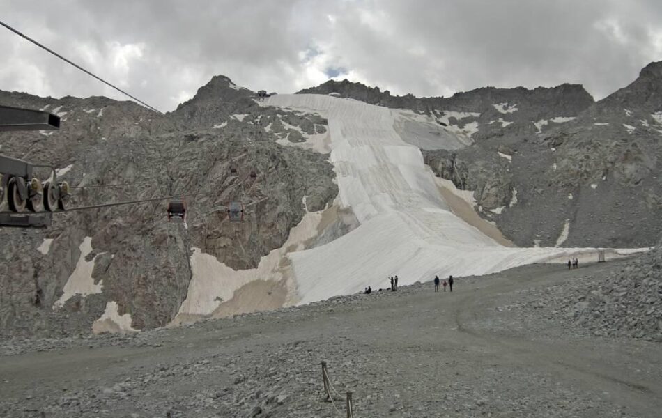 Il Salotto delle Guide: mercoledì 30 luglio presentazione del volume “Ghiacciai del Trentino”