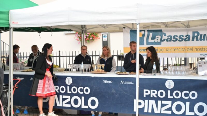Pinzolo – “Zero & Locale”: successo in piazza Carera per l’aperitivo analcolico