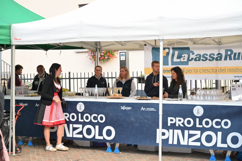 Pinzolo – “Zero & Locale”: successo in piazza Carera per l’aperitivo analcolico