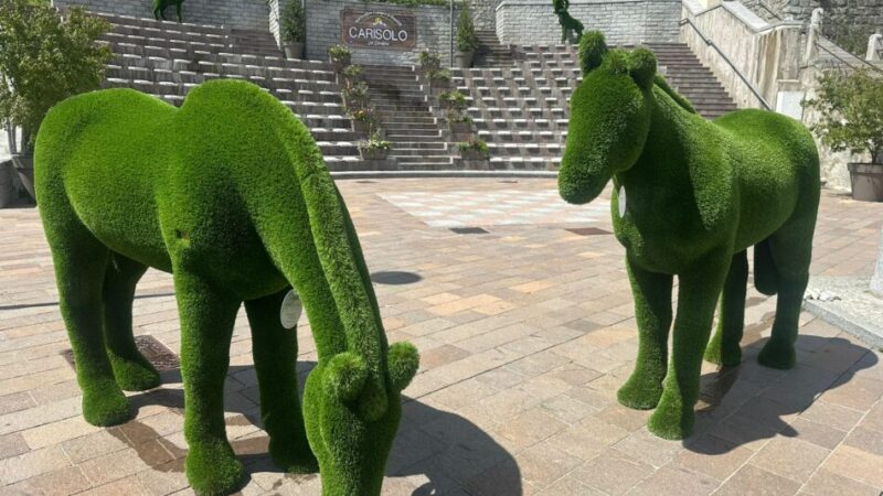 Carisolo: importante intervento di restyling alla Piazza 2 Maggio