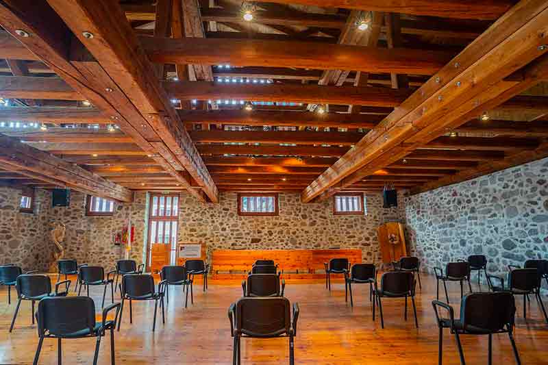 Caderzone Terme: con “Montagne da Oscar”, Martina Scrinzi si racconta a Caderzone Terme