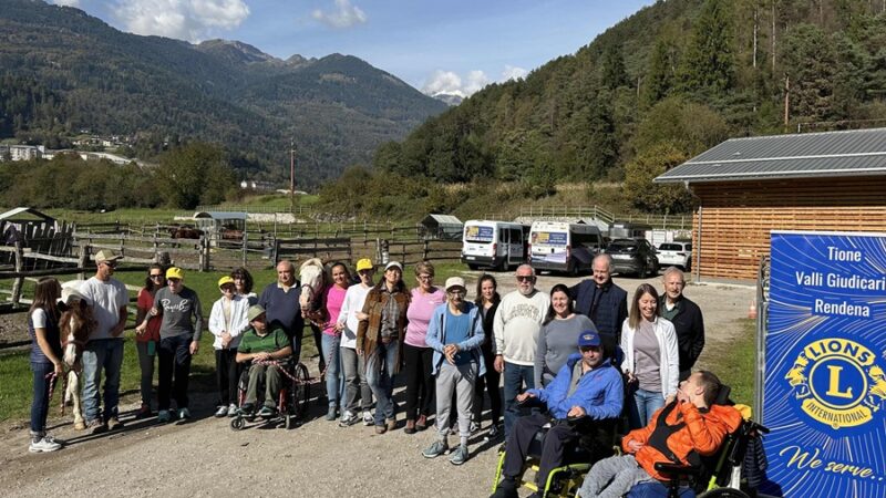 Ippoterapia a Tione: condivisione di emozioni