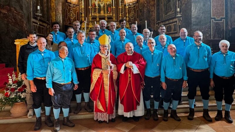 Coro Presanella Pinzolo – Trasferta a Perugia in visita all’Arcivescovo Sua Eccellenza Don Ivan Maffeis