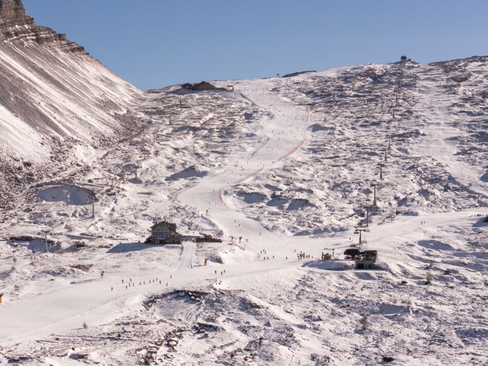 BUONA LA PRIMA SULLE PISTE DEL GROSTÈ