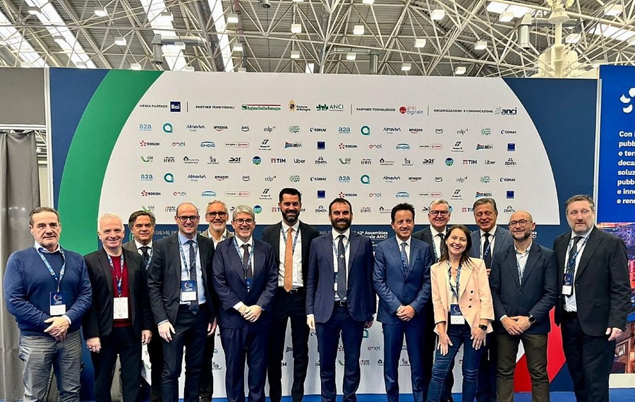 Il sindaco di Pinzolo, in occasione dell’Assemblea Annuale ANCI di Bologna, incontra i sindaci firmatari della Carta di Amalfi