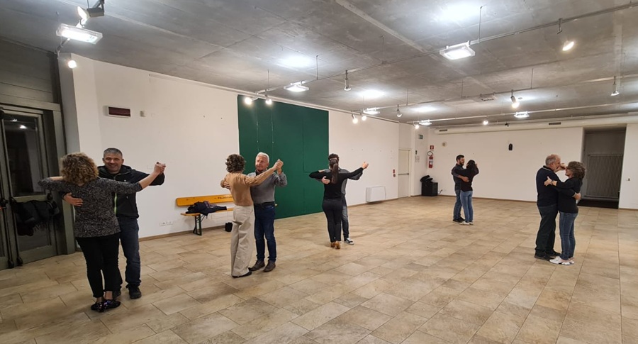 Pinzolo: grande successo per i corsi di ballo liscio e da sala al Paladolomiti