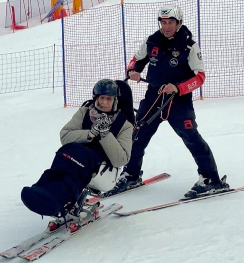 BORGO LARES (Bolbeno) – Grazie alla APSP di Spiazzo anche oltre i 90 anni si può sciare!
