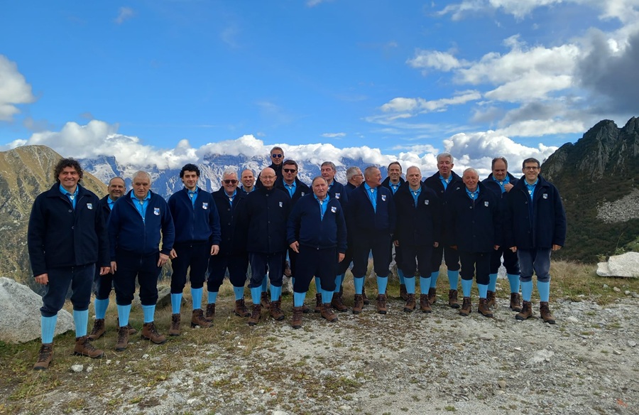 Dopo 32 anni, il Presidente del Coro Presanella passa il testimone a Matteo