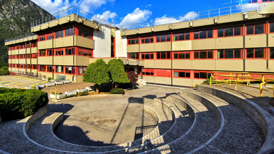 TIONE – Al Guetti imparare è anche guardare il mondo con occhi nuovi