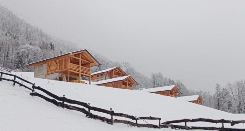 Quattro chalet tra natura e tradizione: nuova apertura a Bocenago