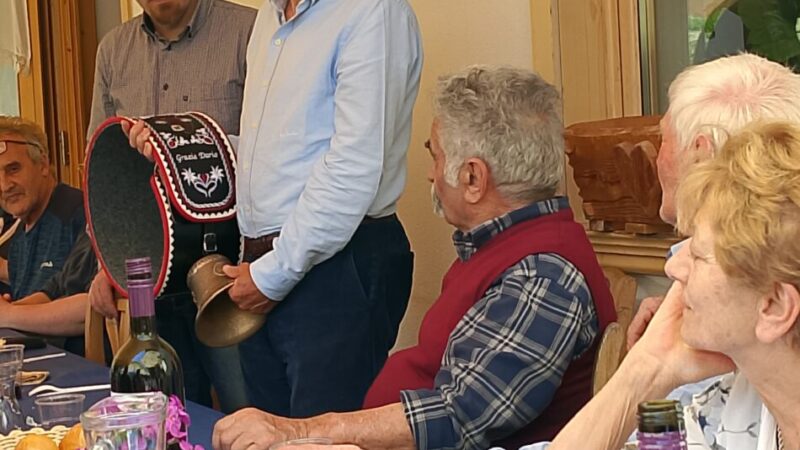 Al Maso Pan di Caderzone gli allevatori della Rendena hanno ringraziato Dario Tonietto