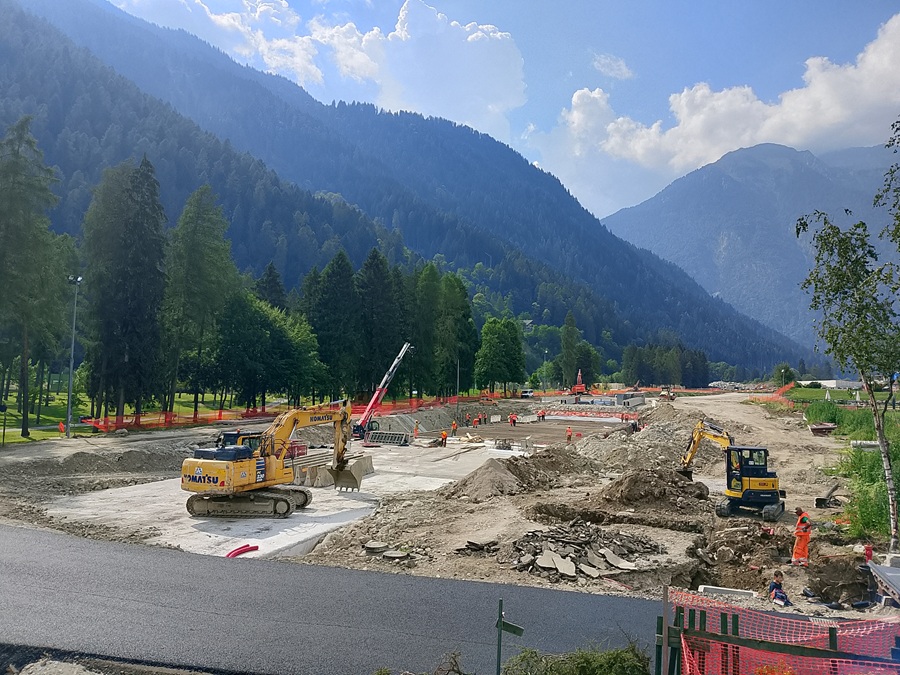 Ecco l'accesso al Parco che è stato asfaltato oggi, 25 giugno 2026