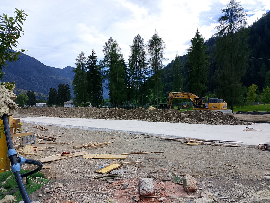 La galleria interrata all'altezza del Centro Tennis di Pinzolo