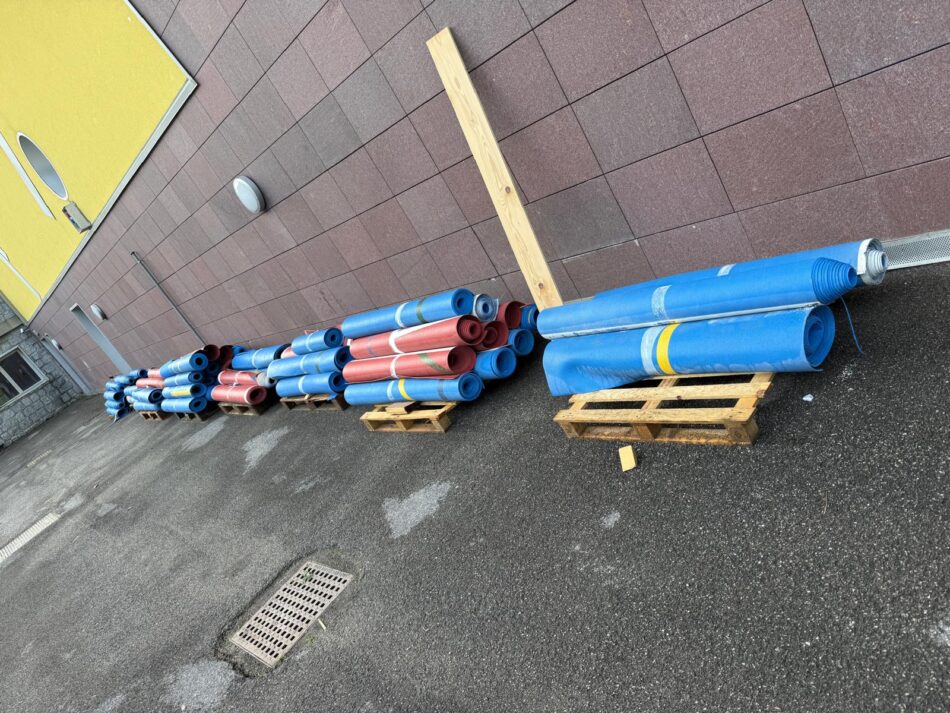 Pro Loco Carisolo – Tappeto del palazzetto dello sport