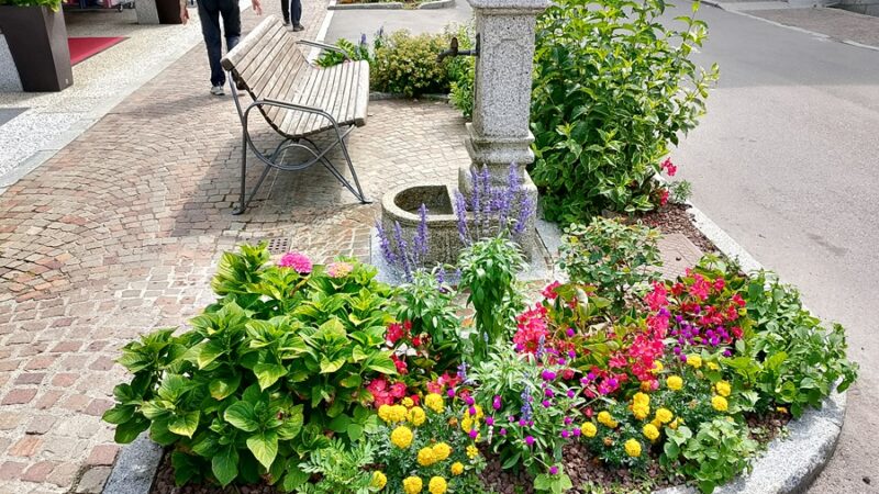 Pinzolo – Riparata la fontana di via Marconi, di nuovo in funzione