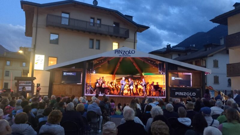 “PinPinzol” porta in scena la storia e l’anima della Val Rendena