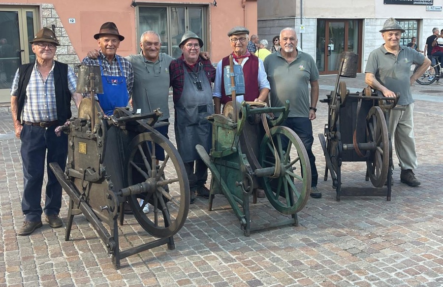 L’arte dei Moleti anima il centro di Pinzolo