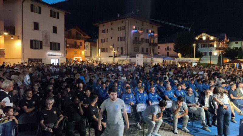 Parma Calcio, grande entusiasmo a Pinzolo per la presentazione della squadra