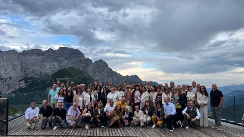 I coetanei del 1966 festeggiano insieme i 60 anni al Doss del Sabion