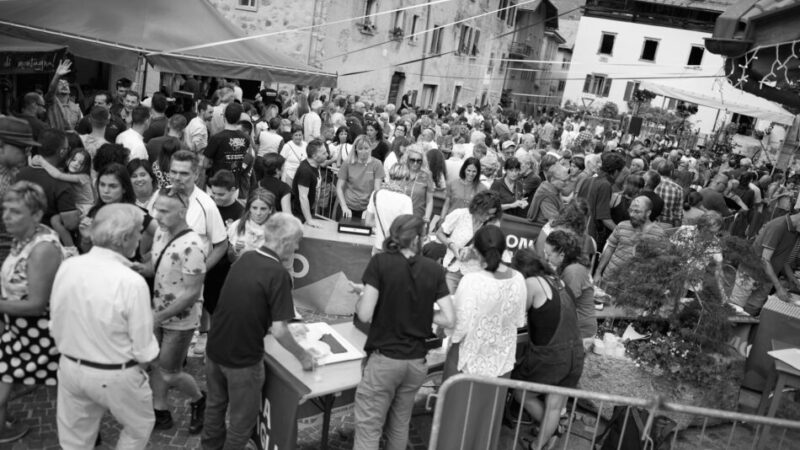 GRANDI FESTE A BORGO LARES. Notte Fucsia, Notte di Note e Sagre per 5 giornate da non perdere