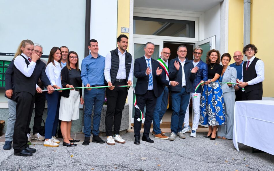 TIONE – Quel sipario che torna ad aprirsi su una storia di comunità