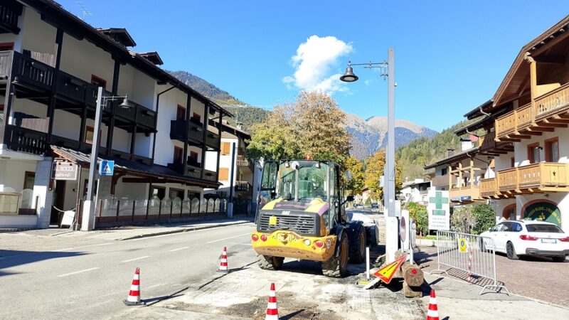 Pinzolo, asfaltature in corso: si completa la sistemazione di corso Trento e via Bolognini