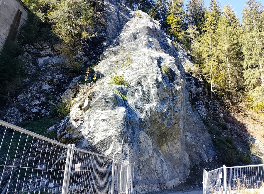 Via Vecchia tra Pinzolo e Sant’Antonio di Mavignola: lavori per oltre 2,5 milioni di euro, si guarda alla riapertura